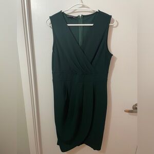Dark Green Sleeveless Dress